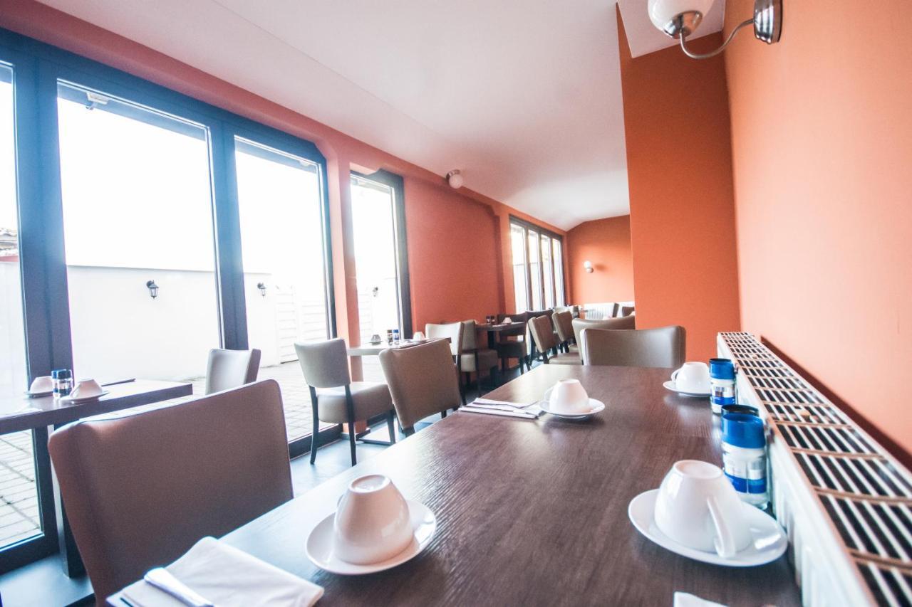 Hotel Turmfalke 24H Check In لينتز المظهر الخارجي الصورة