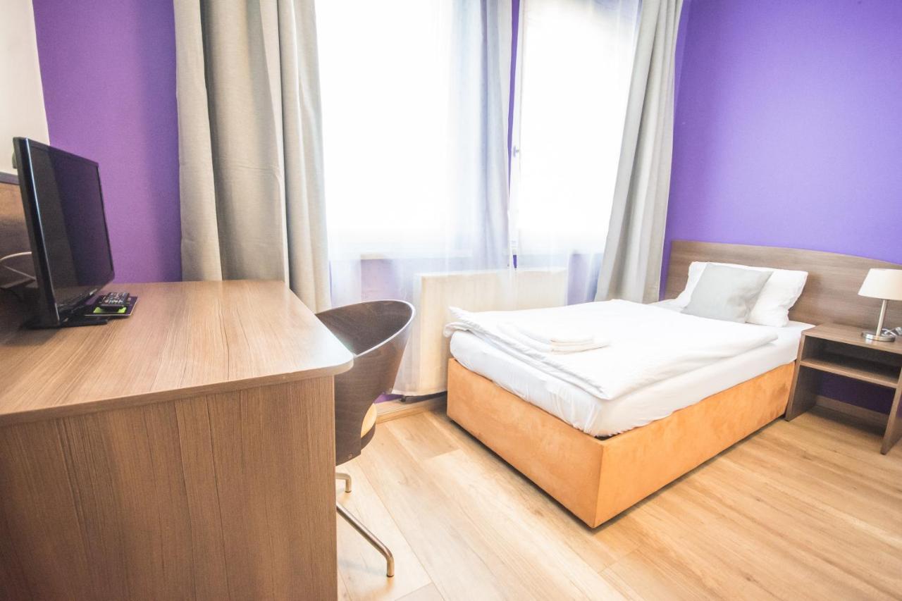 Hotel Turmfalke 24H Check In لينتز المظهر الخارجي الصورة
